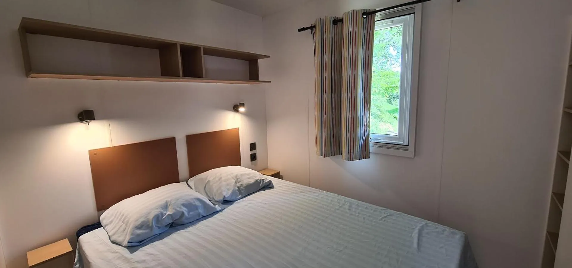 Camping Domaine Papillon Reyrevignes  France